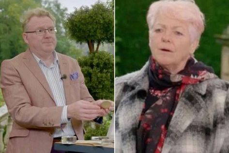 Antiques Roadshow expert refuses to value WWII medal after discovering origin Mark Smith, Car Boot Sale, Antique Fans, Old Vases, Antiques Roadshow, Gold Medallion, Bbc One, The Gold, The Mirror