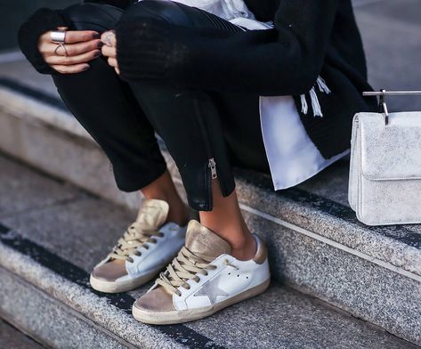 10 New Must Have Golden Goose Superstar Sneakers | Raindrops of Sapphire Golden Goose Sneakers Outfit, Golden Goose Outfit, Perfect Sneakers, Dr Shoes, Goose Sneakers, Sneakers Street Style, Sneakers Looks, Golden Goose Sneakers, Sneakers Mode