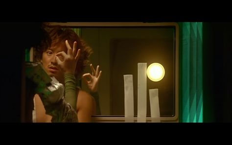 2046 - Wong Kar-wai (2004) 2046 Wong Kar Wai Cinematography, Wong Kar Wai Cinematography, 2046 Wong Kar Wai, Christopher Doyle, Wong Kar Wai, Film Shots, Cinema Colours, Movie Series, Cinematography