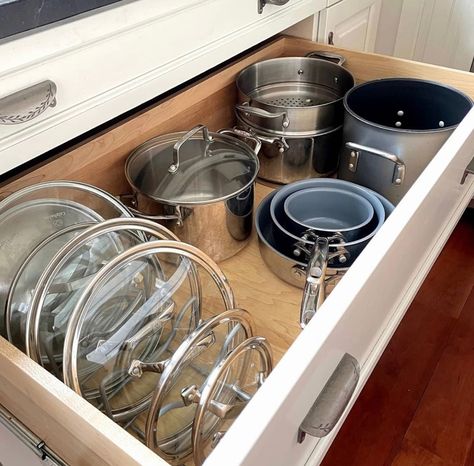 Pot And Pan Storage Ideas, Pan Storage Ideas, Kitchen Pans Organization, Pot And Pan Storage, Maximize Kitchen Space, Cookware Organization, Neat Method, Pot And Pans Organization, Cookware Storage