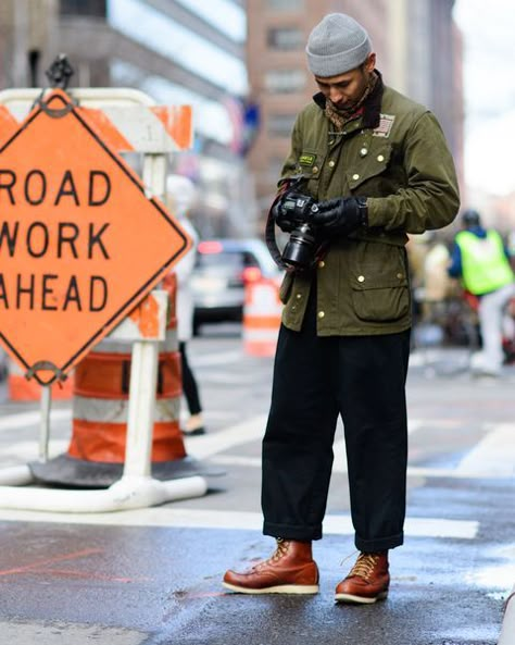 Leather Coat Outfit Men, Mens Fashion Week Street Style, Men Street Styles, Mens Fashion Ideas, Survival Of The Fittest, Mens Fashion Edgy, Stylish Mens Fashion, Best Mens Fashion, Mens Fashion Urban