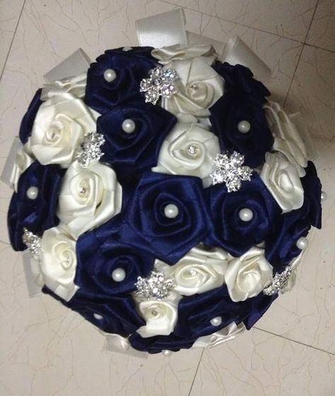 Blue Ribbon Flower Bouquet, Quinceanera Bouquet Blue, Quince Bouquet Blue, Blue Quince Ramo, Navy Blue Quince Dress, Cholo Party Decorations, Ribbon Roses Bouquet, Quince Theme Ideas, Quince Bouquet