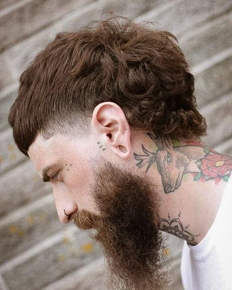 Perm Hair Men, Undercut With Beard, Hair Types Men, Best Short Haircuts For Men, Short Haircuts For Men, Undercut Fade, Long Beard Styles, Curly Hair Fade, Hair Styels