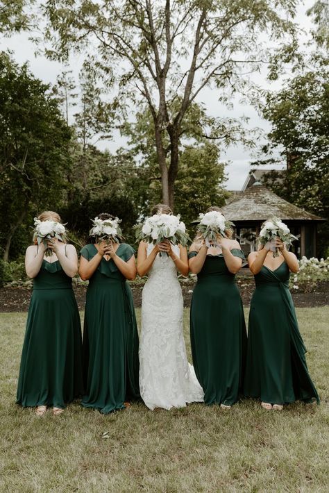 This romantic summer wedding had a timeless green and navy wedding color palette. The groom wore a navy suit and the bridesmaids wore hunter green bridesmaid dresses. The wedding flowers were white with eucalyptus and the bride wore a stunning lace wedding gown. The couple even included their dog in their wedding photos! See more on the blog! Pine Green And Navy Wedding, Eucalyptus And Navy Blue Wedding, Navy And Dark Green Wedding, Blue Wedding Tablecloth, Forest Green And Navy Wedding, Hunter Green Wedding Colors, Emerald And Navy Wedding, Green And Navy Wedding, Navy Blue Wedding Colors