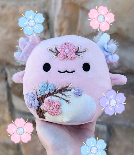 Crochet Squishmallow Axolotl, Squishmallows Crafts, Axolotl Squishmallow Aesthetic, Aesthetic Squishmellows, Rare Squishmallows Axolotl, Pink Squishmallow Aesthetic, Squishmallow Ideas, Axolotl Cute, Ty Toys