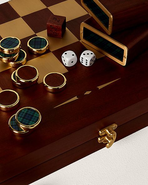 Mens Luxury Gifts, Gym Luxury, Wood Chess Set, Rain Accessories, Luxury Gifts For Men, Backgammon Set, Playing Cards Design, Classic Board Games, Johnnie Walker