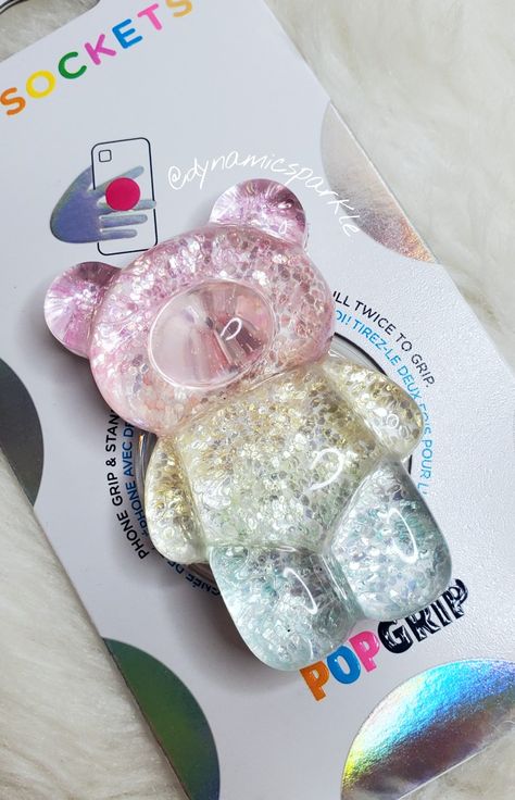 Bear Popsocket, Popsockets Aesthetic, Pocket Socket, Candy Phone Cases, Cute Popsockets, Popsockets Phones, Candy Lips, Rosé Birthday, Pop Sockets