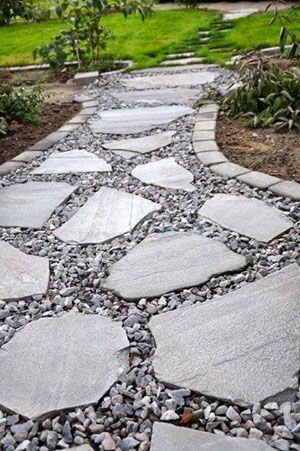 Garden-Path-Stone-Example-1 Flagstone Pathway Ideas, Flagstone Landscaping Ideas, Rock Pathway Ideas, Deck Expansion, Rock Pathways, Hardscape Ideas, Flagstone Pathway, Pathway Ideas, Moderne Have