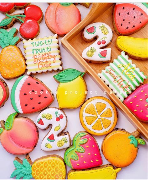 Twotii Fruitii Decorations, Twotii Fruitii, Twotti Fruitti, Tutti Fruity Party, Fruity Cupcakes, Fruity Party, Twotti Fruity, Fruit Sugar Cookies, Tutti Frutti Birthday Party