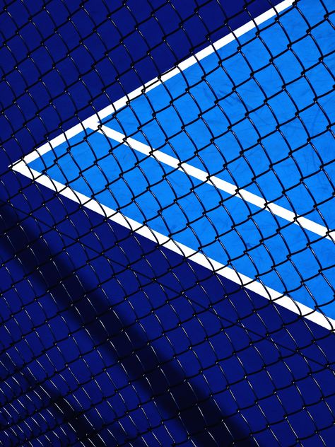 Tennis court #4K #Stock iPad Pro Mesh fence #5K #wallpaper #hdwallpaper #desktop Collateral Beauty, Ipad Pro Wallpaper, Yves Klein, Italian Life, Sports Aesthetic, Wallpaper Size, Design Visual, Feeling Blue, 영감을 주는 �캐릭터