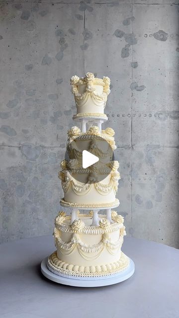 Vintage Wedding Cake With Pillars, Wedding Cake Pillars, Pillar Wedding Cake, Wedding Cake With Pillars, K Cake, Vintage Wedding Cakes, Cake Pillars, Diy Vintage Wedding, 50k Views