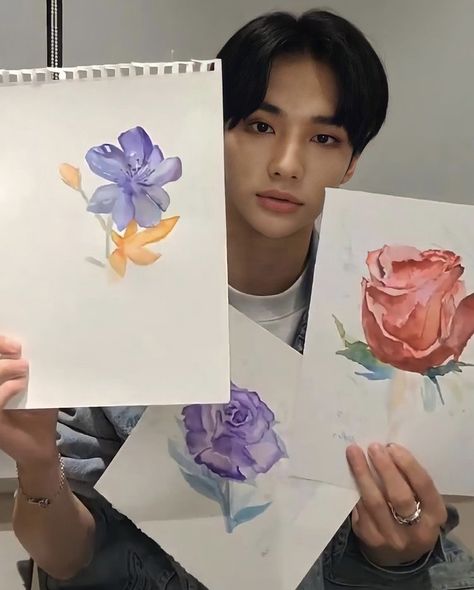 #straykids #hyunjin Bubble Drawing, Kid Memes, Kids Icon, Water Painting, Crazy Kids, Watercolor Flowers, Art Sketches, Art Wallpaper, Cute Pictures