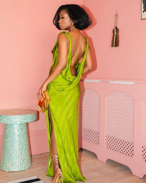 Have a couple of weddings to attend this year and started planning potential wedding guests outfits. Green is always a fav! Dress @ratandboa Shoes @prettylittlething Bag @amazonfashion 📸 @bekkycalverphoto and shot @thegroovyhouse Dresses To Attend A Wedding As A Guest, Sunmer Dresses, Chic Clothing Style, Clothing Websites, Streetwear Fashion Women, Wedding Guest Outfit, Classy Dress, Red Carpet Looks, Fancy Dresses