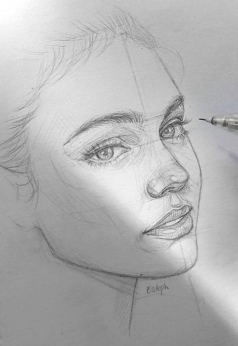 Portrait Sketches Realistic, Easy Face Sketch, Realistic Drawings Of People, Portrait Sketches Simple, Easy Pencil Drawings, Desen Realist, 얼굴 드로잉, Seni Vintage, Výtvarné Reference