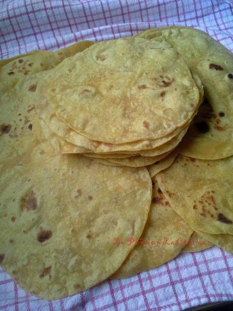 Flour -Corn Tortillas~ The Best Of Both! - La Piña en la Cocina Corn Flour Tortillas, Corn Tortilla Recipes, Homemade Flour Tortillas, Flour Tortilla, Corn Tortilla, Tortilla Recipe, Homemade Tortillas, Latin Food, Corn Tortillas