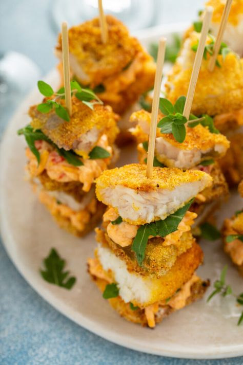 This year, one appetizer I am adding to my menu that will be a permanent menu item are Catfish Bites with Pimiento Cheese and Fried Green Tomatoes. The star of this recipe is the catfish. Not all catfish are all equal. When I use catfish, I make sure to use U.S Farm-Raised Catfish. Catfish Appetizers, Catfish Bites, Nye At Home, Fried Catfish Recipes, Catfish Recipes, Pimiento Cheese, New Eve, Fried Catfish, Fried Green