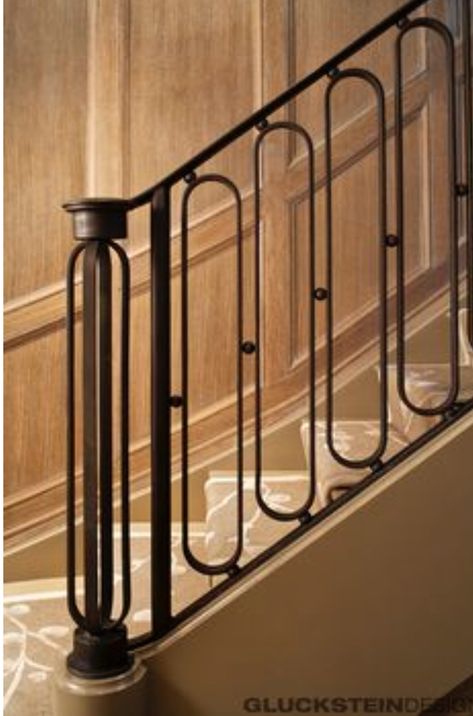 سلالم حلزونية, درابزين السلم, Stair Railing Makeover, Porte In Ferro, Interior Stair Railing, Staircase Interior Design, Modern Stair Railing, Staircase Design Modern, Staircase Railing Design