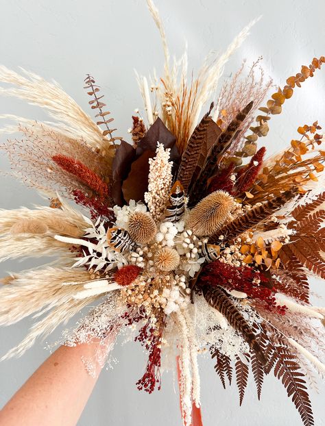 Fall Bridal Bouquet October, Everlasting Bouquet, Western Themed Wedding, Grass Bouquet, Pampas Grass Bouquet, Bouquet Bride, Pheasant Feather, Bridesmaids Bouquet, Bridal Bouquet Fall