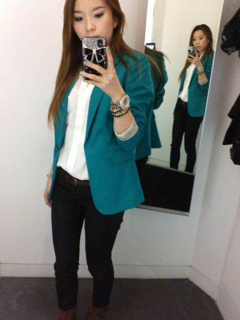 Teal Blazer Turquoise Blazer Outfit, Teal Blazer Outfit, Green Cardigan Outfit, Green Blazer Outfit, Turquoise Blazer, Teal Jeans, Teal Outfits, Teal Blazer, Casual Work Attire