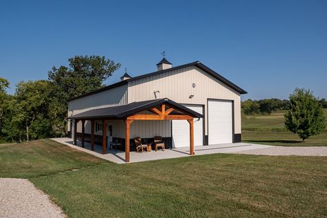 Morton Buildings hobby garage in Richmond, Mo. Hobby Garage, Equestrian Building, Post Frame Construction, Vehicle Storage, Morton Building, Building A Pole Barn, Storage Buildings, Gambrel Roof, Pole Barns