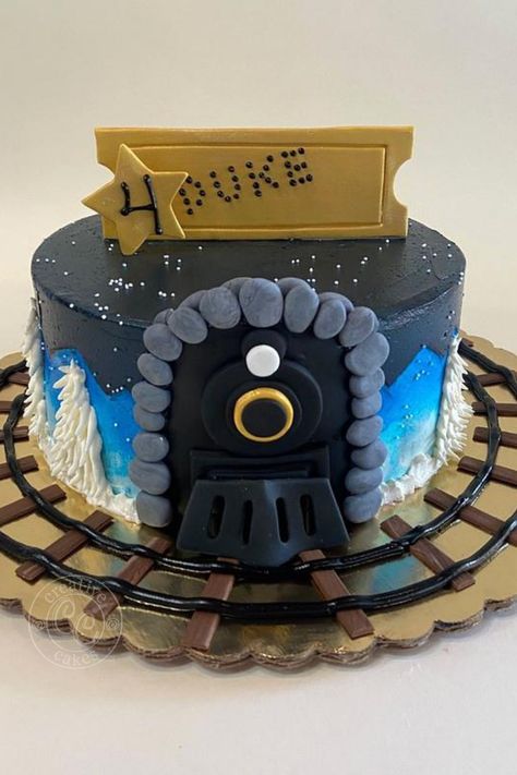 Train Birthday Cake For Men, Polar Express Cake Ideas, Train Cake For Men, Polar Express Birthday Cake, Polar Express Cake, Polar Express Birthday Party, Train Theme Cake, Polar Express Party Ideas, Polar Express Christmas Party