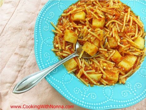 Cut Spaghetti and Potatoes Pasta e Patate Pasta And Potatoes, Light Tomato Sauce, Vegan Pasta Noodles, Cooking With Nonna, Pasta E Patate, Vegan Potato Recipes, Spaetzle Recipe, Pasta Noodle Recipe, Potato Pasta