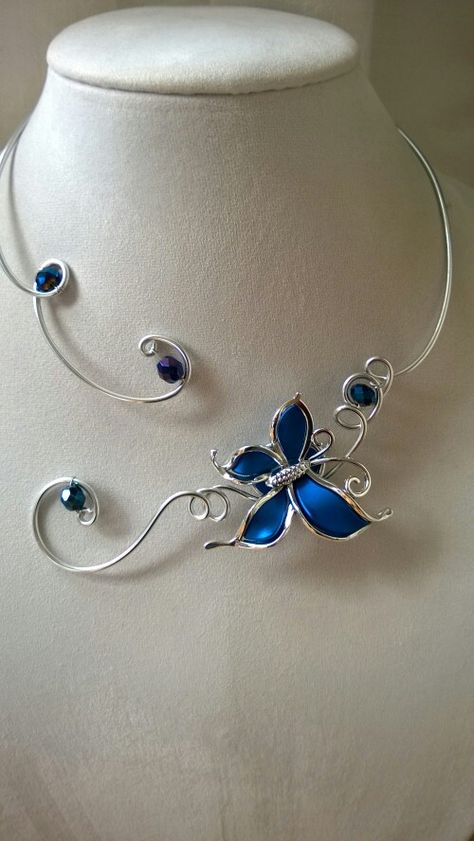 Royal Blue Necklace, Aluminum Wire Jewelry, Blue Wedding Jewelry, Butterfly Choker, Bridesmaid Diy, Simple Silver Jewelry, Irish Claddagh, Bijoux Fil Aluminium, Royal Blue Wedding