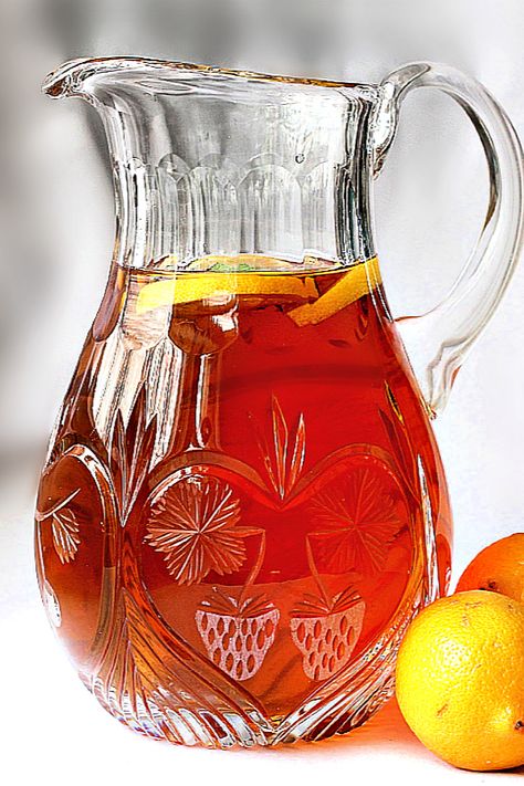 Brisk Iced Tea | Grateful Prayer | Thankful Heart Diy Iced Tea Homemade, Fresh Brewed Iced Tea Recipe, Homemade Sweet Iced Tea, Brisk Iced Tea, Homemade Peach Iced Tea, Tea Homemade, Fresh Dinners, Iced Tea Recipes Homemade, Homemade Iced Tea