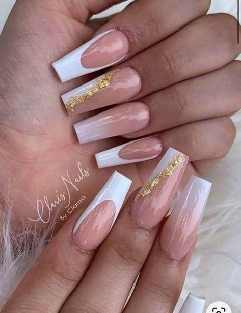 Gold Flake Nails, White And Gold Nails, Turtle Nail Art, Really Long Nails, Turtle Nails, Bee Nails, New Years Eve Nails, Nail Looks, Gold Flake