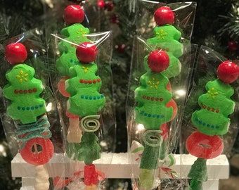 New 10 Traditional Holiday Candy Kabobs handmade in Maine | Etsy Christmas Candy Kabobs, Christmas Kabobs, Candy Centerpiece, Candy Kabobs, Christmas Candy Gifts, Grinch Christmas Party, Fall Candy, Santa Candy, Holiday Party Favors