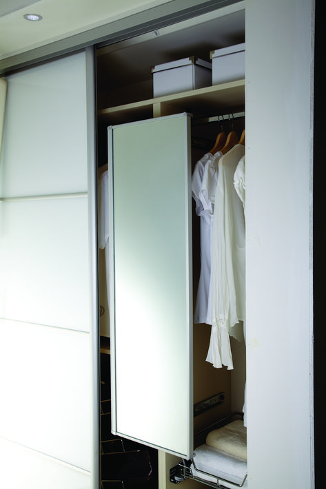 Hidden mirror behind sliding wardrobes when you don't want a mirror on show. Small Room Wardrobe Ideas, Wardrobe Internal Design, Hidden Mirror, Swivel Mirror, Closet Mirror, Kids Bedroom Storage, Fitted Bedroom Furniture, Corner Storage Cabinet, Sliding Mirror