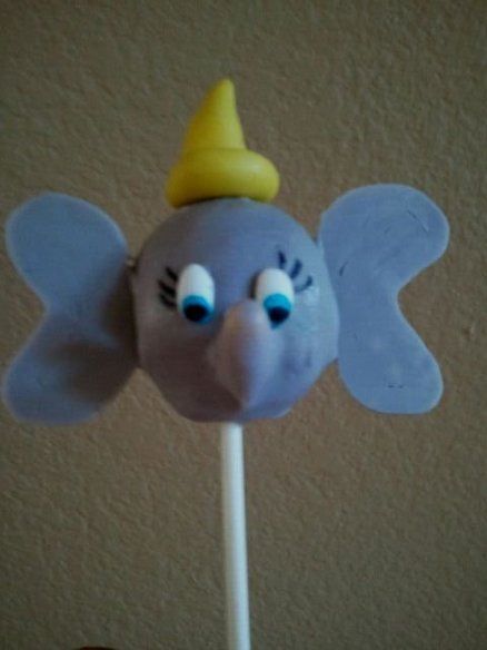 Dumbo Cake, Dumbo Birthday Party, Creative Sweets, Pop Cakes, Apps Facebook, Disney Baby Shower, Candy Station, Food Decor, Disney Ideas