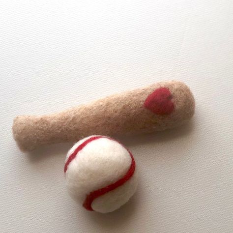 Pure Wool Newborn Photo Props by @woolysquirrel Felt Football, Felt Baseball, Needle Felted Owl, Waldorf Inspired Toys, Felt Owls, Christmas Props, Wool Gifts, Baseball Baby, Baby Props