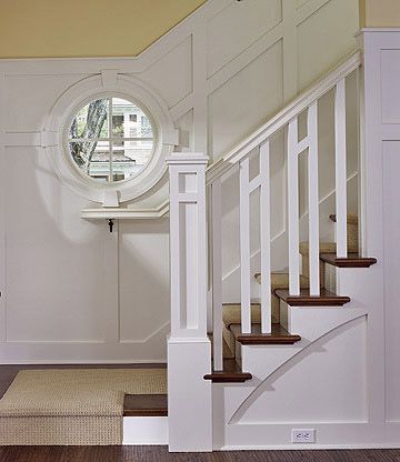 clean simple ; available pieces  wouldn't have the balluster going directly into the treads though Cottage Railing, Stairway Railing Ideas, Small Basement Remodeling, White Staircase, Staircase Railing Design, Staircase Remodel, Stair Railing Design, Staircase Makeover, Stair Remodel