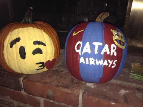 Fc Barcelona and emoji pumpkins Fc Barcelona, Pumpkin Carving, Pumpkins, Barcelona, Soccer, Carving, Quick Saves, Art, Football