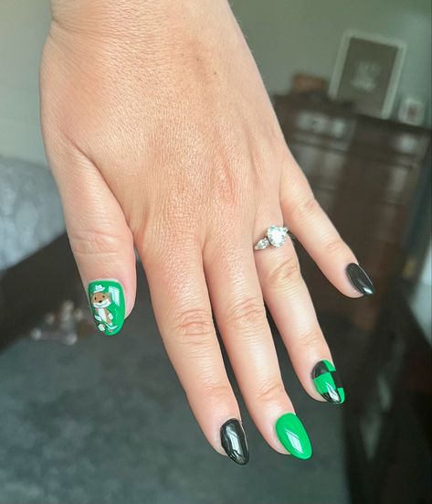 Dallas Stars Nail Design! The thumb nail is goalie Jake Oettinger’s Otter cartoon character! The whole set was custom painted by my nail tech Taylor’s Nails (IG: @tnailedit) in Weatherford Texas! It’s gel paint on acrylic nails. Dallas Stars Nails, Stars Nail Design, Paint On Acrylic, Otter Cartoon, Star Nail Designs, Weatherford Texas, Gel Paint, S Nails, Taylor S