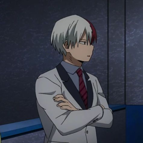 todoroki in formals is something i never knew i needed, he absolutely ate that suit UP Icy Hot, Boy Character, Suit Up, Formal Suits, Anime Life, Anime Chibi, Boku No Hero Academia, My Hero Academia, Anime Wallpaper