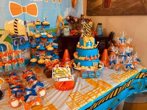 Get ready to party with these amazing and fun Blippi Birthday Party Ideas! Adorable Blippi birthday cake ideas, blippi birthday party plates, party food, blippi birthday party decorations and party décor more! See blippi birthday party for girl and boy birthday party ideas using a color theme of Blue and Orange. Fun Blippi Ideas for your youtube party video watcher! This could be a fun 3rd birthday party for a boy, girl. Even 4 year old party, and more! Blippi Birthday Food Ideas, Blippi Party Food Ideas, Blippi Dessert Table, Blippi Birthday Party Outside, Blippi Third Birthday, Youtube Party, Birthday Party Plates, Fire Truck Party, Party Plates