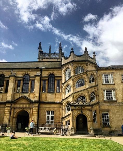 Hertford college University, Oxford, House Styles