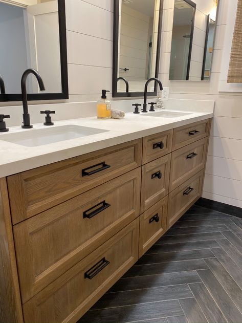 Bathroom Vanity Custom Wire Brushed White Oak - Transitional - Bathroom - Orange County - by CC Furniture & Cabinetry | Houzz Double Bathroom Vanity Ideas, Bathroom Double Vanity Ideas, Bathroom Vanity Custom, Built In Bathroom Vanity, Oak Vanity Bathroom, White Oak Bathroom Vanity, White Oak Bathroom, Oak Bathroom Cabinets, Oak Bathroom Vanity