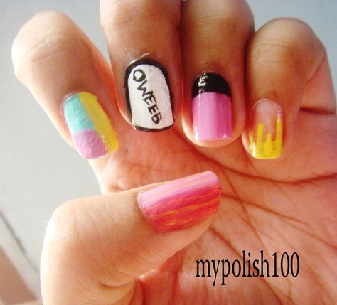 Paramore Still Into You Inspired Nails!!! Paramore Nails, Paramore Logo, Logo Meaning, Lightning Bolt Design, Themed Nails, Yellow Colour Scheme, Amazing Nails, Inspired Nails, The Lightning