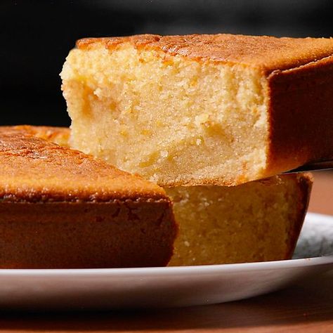 Trinidad Sponge Cake Recipe, Trini Recipes, Orange Sponge Cake, Guyanese Recipes, Trinidad Recipes, Cake Recipes At Home, Sponge Cake Recipe, Trini Food, Cookies And Cream Cake