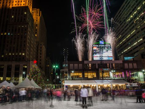 Cincygram: It's not official until the Fountain Square Christmas tree is ablaze in lights - WCPO Cincinnati, OH Fountain Square, Queen City, The Fountain, The Square, Cincinnati, Fireworks, Light Up, Christmas Tree, Queen