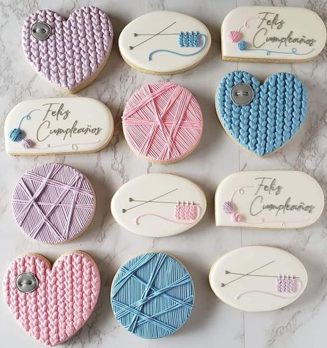 Crochet Cookies, Sewing Cake, Horse Cookies, Cookies Decoradas, Cookies Theme, Cookie Business, Cake Decorating Frosting, Themed Desserts, Best Sugar Cookies