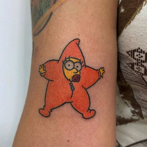 Maggie Simpson Tattoo, Simpsons Tattoo Ideas, Simpson Tattoo, Simpsons Tattoo, Ralph Wiggum, Best Tattoo Ever, Maggie Simpson, Simpsons Characters, Hand Poked Tattoo