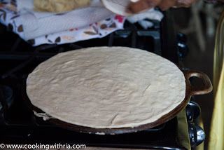 CookingwithRia: Trinidad Paratha Roti (Buss up Shot) Trinidad Stew Chicken Recipe, Chicken Rice Skillet, Roti Bread, Trinidad Recipes, Curry Goat, Trini Food, Roti Recipe, Stew Chicken Recipe, Indian Bread