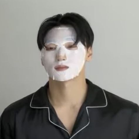 san | ateez Ateez Funny Icons, Ateez Pfp Funny, Ateez Funny Photos, San Funny Ateez, Ateez Matching Pfp, Ateez Matching Icons, Seonghwa Pfp, Ateez Pfp, Seonghwa San