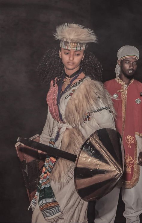 Ancient Ethiopian Clothing, Lost Cosmonaut, Eritrean People, Ethiopian Aesthetic, Habesha Women, Amhara Culture, 1870s Dress, History Of Ethiopia, Ethiopian Culture