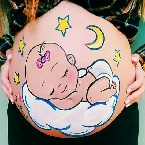 Dibujo corporal para embarazadas en Madrid,con un diseño de un bebé dormido con unas nubes y unas estrellas. Bump Painting, Pregnant Belly Painting, Belly Pics, Belly Art, Belly Casting, Baby Announcement Pictures, Belly Painting, Baby Painting, Baby Shawer