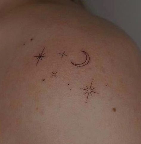 Star And Moon Tattoo Collar Bone, Pretty Tattoos Collar Bone, Minimalist Star Tattoo Design, Moon And Stars Rib Tattoo, Moon Star Tattoo Designs, Delicate Star Tattoo, Scattered Stars Tattoo, Star Collar Bone Tattoo, Minimalistic Matching Tattoos